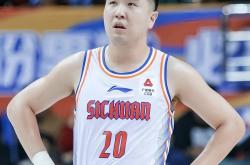 包含四川男篮主场大胜山西男篮，取得宝贵胜利的词条
